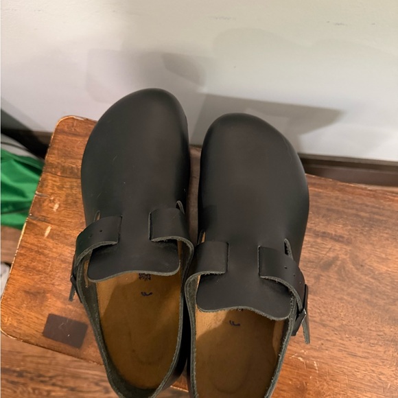 Birkenstock Boston Black Leather Clogs, size 39 - Picture 6 of 6